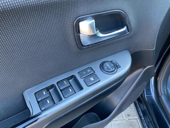 Kia Rio III Рестайлинг с пробегом 2016 года, цена 990 000 рублей, 157062 км, седан, Автокод Объявления