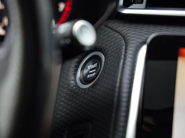 Land Rover Range Rover Velar I с пробегом 2019 года, цена 3 449 000 рублей, 166277 км, внедорожник, Автокод Объявления