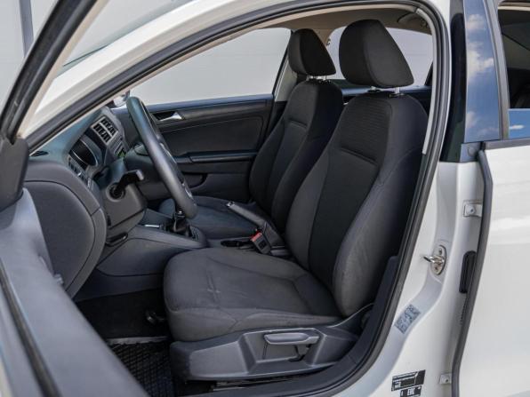 Volkswagen Jetta VI с пробегом 2015 года, цена 960 000 рублей, 268880 км, седан, Автокод Объявления