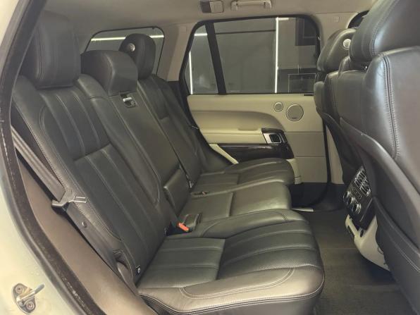 Land Rover Range Rover IV с пробегом 2013 года, цена 2 525 000 рублей, 210351 км, внедорожник, Автокод Объявления