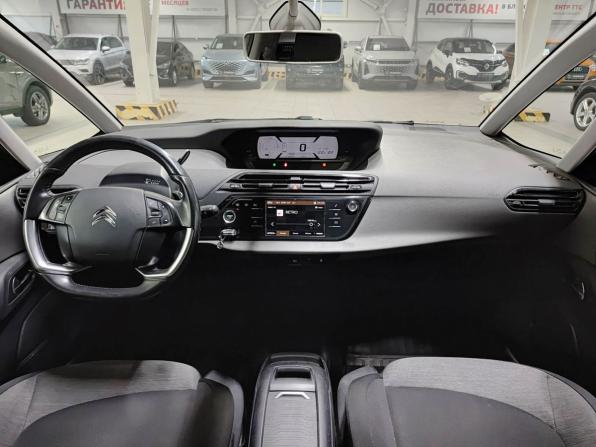 Citroen C4 Picasso II Рестайлинг с пробегом 2017 года, цена 1 370 000 рублей, 124050 км, компактвэн, Автокод Объявления