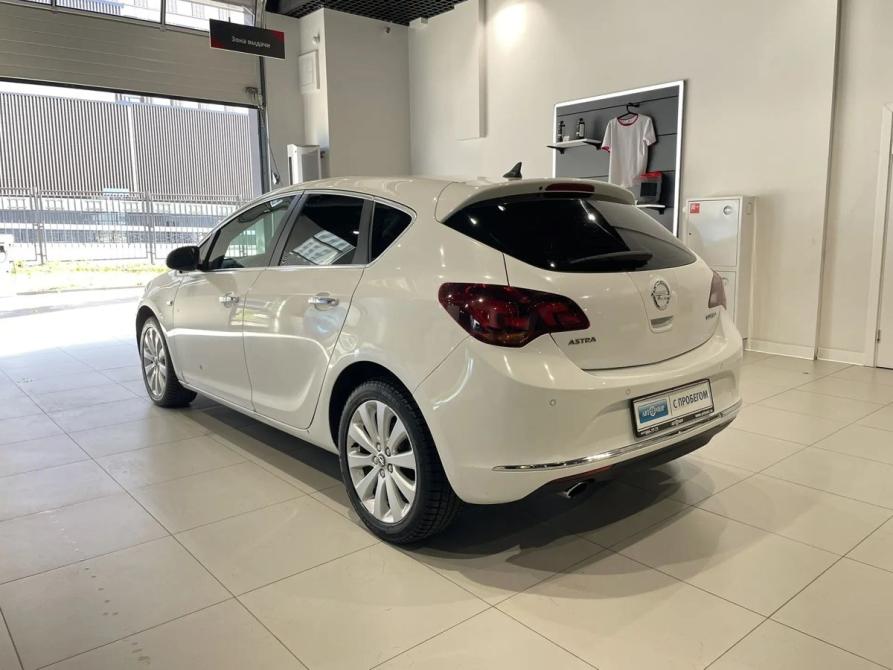 Opel Astra J Рестайлинг Москва  - изображение 6
