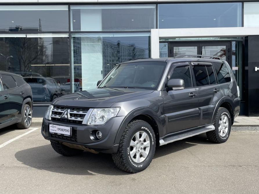 Mitsubishi Pajero IV Рестайлинг 1 Москва  - изображение 1