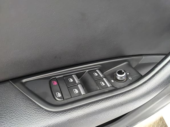 Audi A4 V (B9) Рестайлинг с пробегом 2020 года, цена 2 750 000 рублей, 137500 км, седан, Автокод Объявления