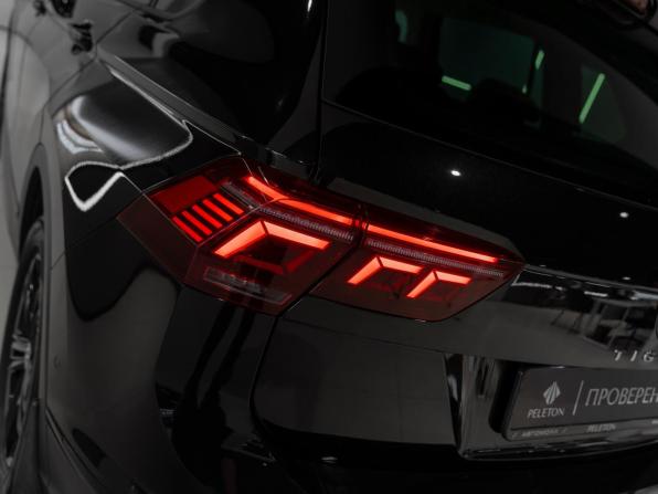 Volkswagen Tiguan II Рестайлинг с пробегом 2022 года, цена 3 460 000 рублей, 56725 км, внедорожник, Автокод Объявления