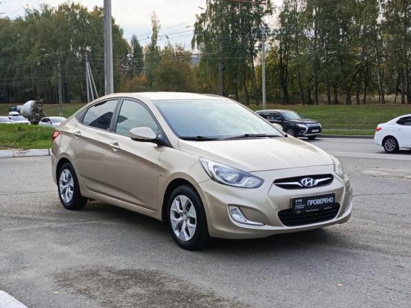 Hyundai Solaris I с пробегом 2013 года, цена 794 000 рублей, 163557 км, седан, Автокод Объявления