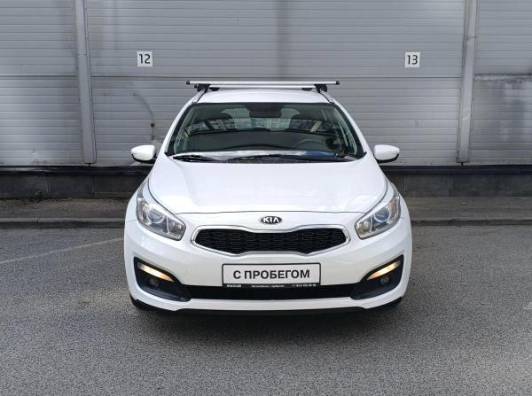 Kia Ceed II Рестайлинг с пробегом 2017 года, цена 1 049 000 рублей, 206911 км, универсал, Автокод Объявления