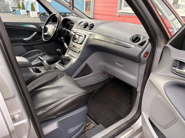 Ford S-MAX I с пробегом 2007 года, цена 630 000 рублей, 225133 км, минивэн, Автокод Объявления