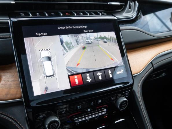 Jeep Grand Cherokee V (WL) с пробегом 2022 года, цена 6 670 000 рублей, 99081 км, внедорожник, Автокод Объявления