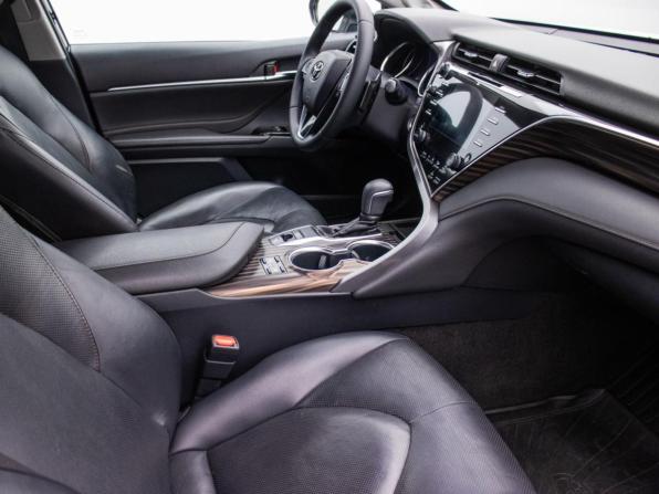 Toyota Camry VIII (XV70) с пробегом 2019 года, цена 2 728 000 рублей, 125786 км, седан, Автокод Объявления