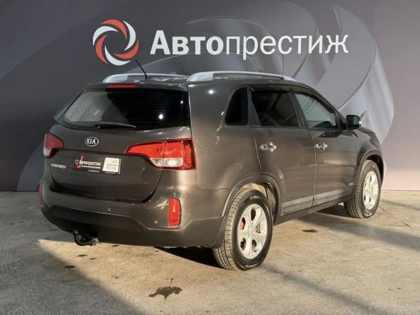 Kia Sorento II Рестайлинг с пробегом 2013 года, цена 1 520 000 рублей, 196000 км, внедорожник, Автокод Объявления