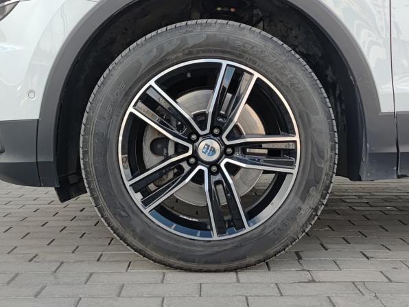Volkswagen Tiguan II с пробегом 2018 года, цена 2 580 000 рублей, 136282 км, внедорожник, Автокод Объявления