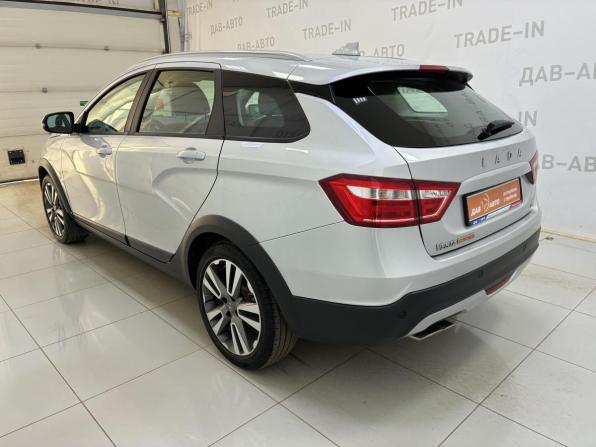 Lada (ВАЗ) Vesta I с пробегом 2018 года, цена 892 000 рублей, 121000 км, универсал, Автокод Объявления