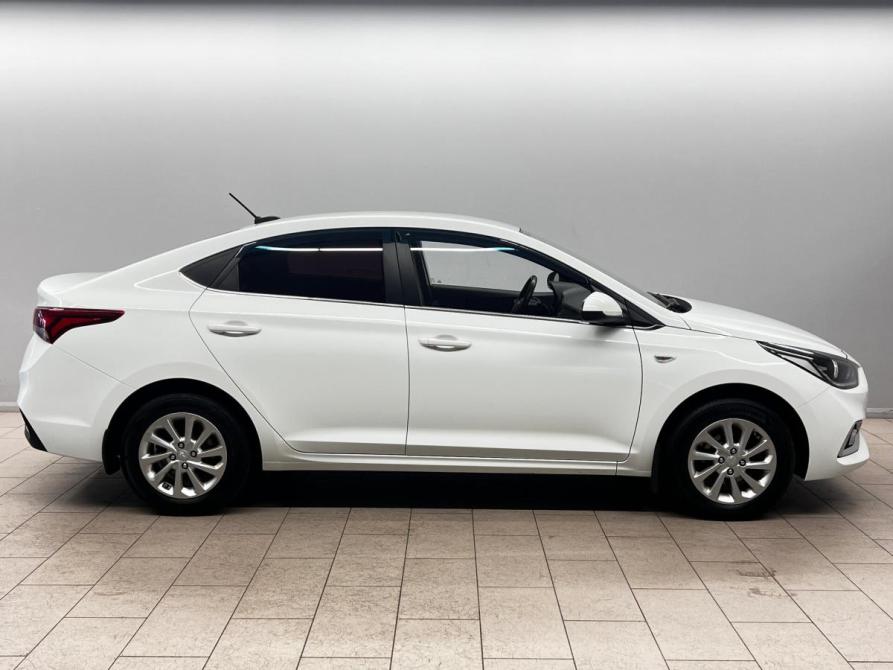 Hyundai Solaris II Санкт-Петербург  - изображение 3