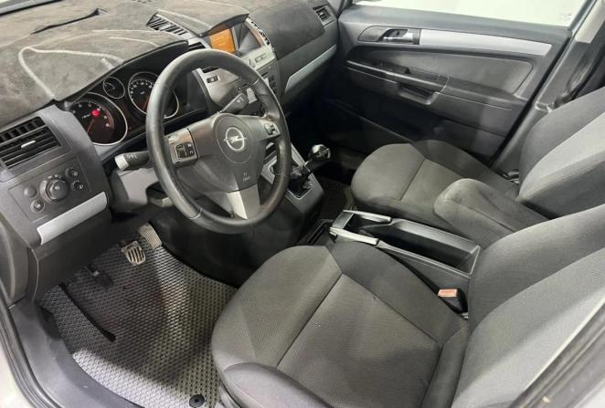 Opel Zafira B с пробегом 2006 года, цена 590 000 рублей, 336631 км, компактвэн, Автокод Объявления