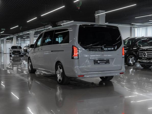 Mercedes-Benz V-Класс III (W447) Рестайлинг 2 с пробегом 2025 года, цена 13 790 000 рублей, 29 км, минивэн, Автокод Объявления