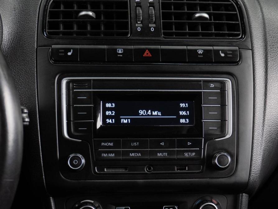 Volkswagen Polo V Рестайлинг Тюмень  - изображение 14