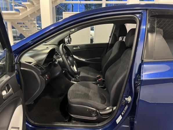 Hyundai Solaris I Рестайлинг с пробегом 2016 года, цена 695 000 рублей, 251487 км, седан, Автокод Объявления