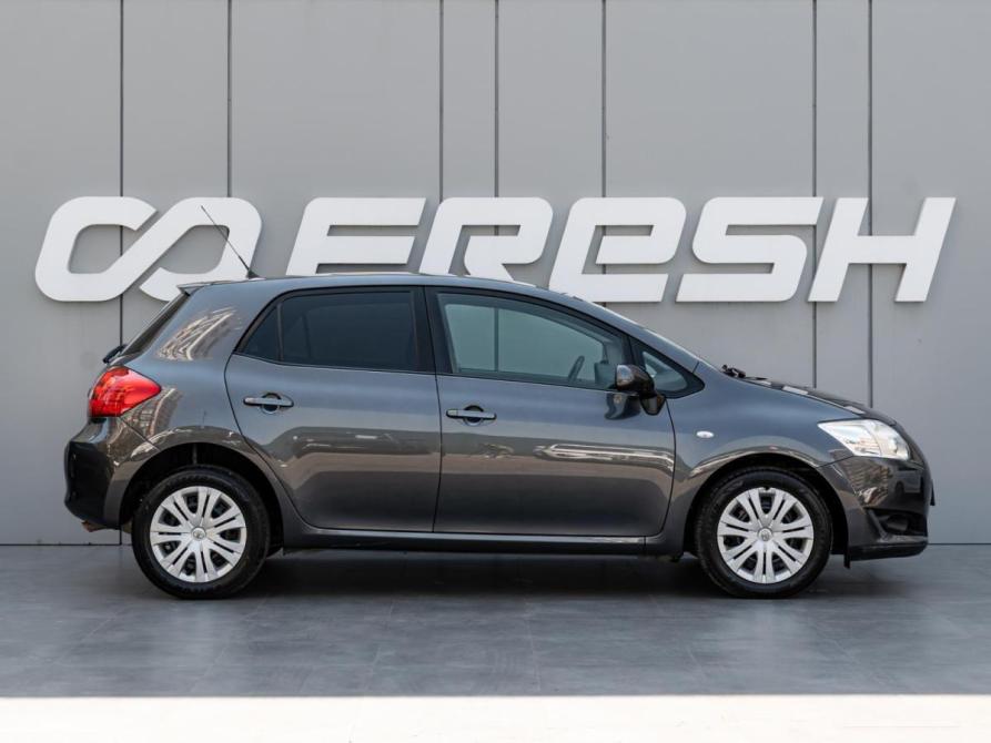 Toyota Auris I Краснодар  - изображение 5