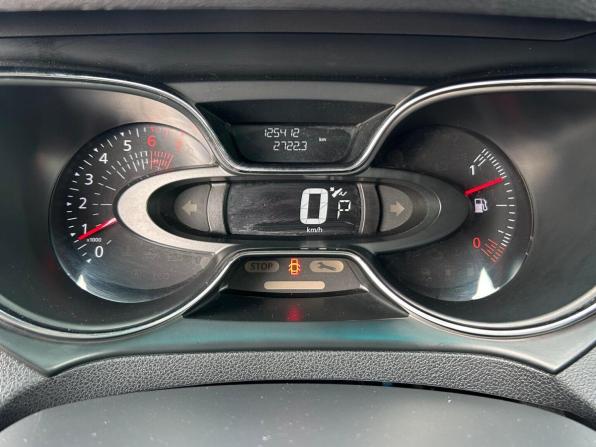 Renault Kaptur I с пробегом 2017 года, цена 1 370 000 рублей, 125400 км, внедорожник, Автокод Объявления
