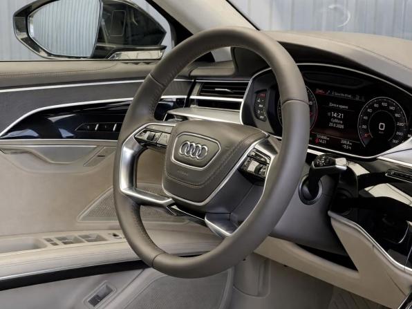 Audi A8 IV (D5) с пробегом 2018 года, цена 3 997 000 рублей, 161898 км, седан, Автокод Объявления