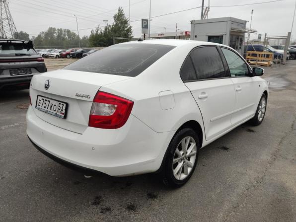 Skoda Rapid I с пробегом 2016 года, цена 1 049 000 рублей, 115680 км, лифтбек, Автокод Объявления