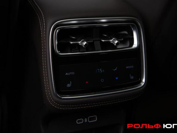 Geely Monjaro I Рестайлинг 2 (China Market) с пробегом 2025 года, цена 3 899 000 рублей, 10500 км, внедорожник, Автокод Объявления