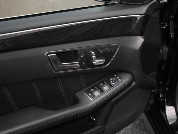 Mercedes-Benz E-Класс IV (W212 S212 C207) Рестайлинг с пробегом 2013 года, цена 1 989 000 рублей, 249497 км, седан, Автокод Объявления