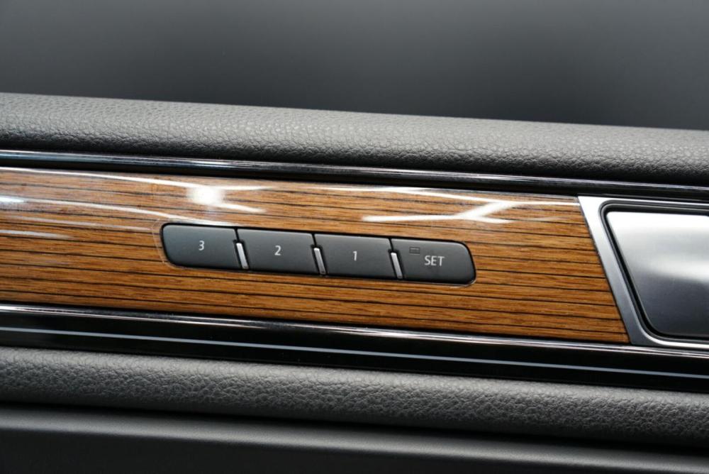 Volkswagen Touareg II Рестайлинг Крым  - изображение 12