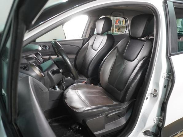 Renault Kaptur I с пробегом 2019 года, цена 1 529 000 рублей, 243287 км, внедорожник, Автокод Объявления