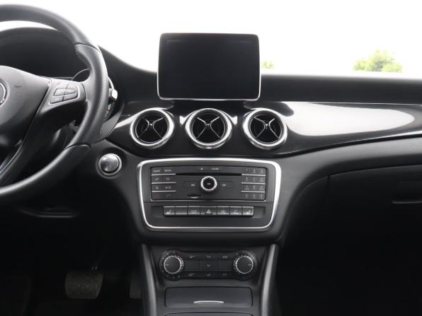 Mercedes-Benz CLA I (C117 X117) с пробегом 2016 года, цена 2 049 000 рублей, 93038 км, седан, Автокод Объявления