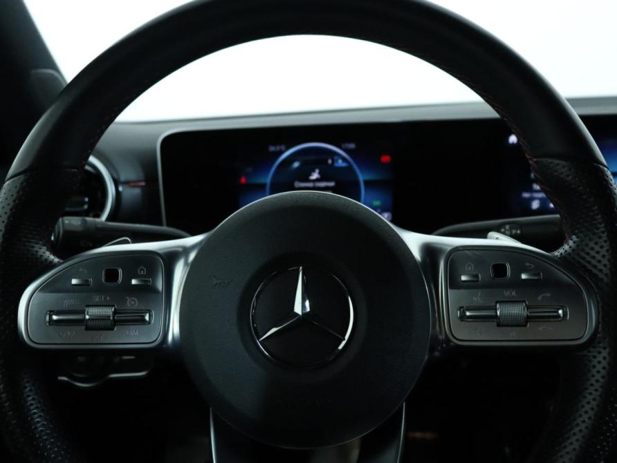 Mercedes-Benz A-Класс IV (W177) Санкт-Петербург  - изображение 17