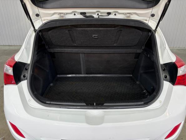 Hyundai i30 II с пробегом 2013 года, цена 997 000 рублей, 198826 км, хэтчбек, Автокод Объявления