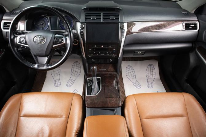 Toyota Camry VII (XV50) Рестайлинг с пробегом 2017 года, цена 1 999 000 рублей, 197331 км, седан, Автокод Объявления