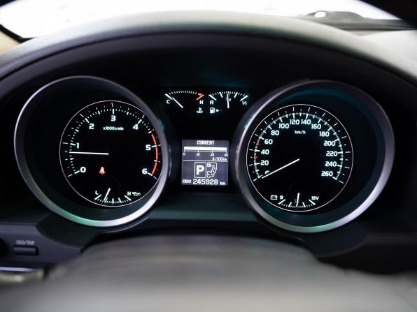 Toyota Land Cruiser 200 Series с пробегом 2008 года, цена 2 700 000 рублей, 245893 км, внедорожник, Автокод Объявления