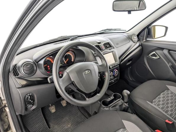 Lada (ВАЗ) Granta I Рестайлинг с пробегом 2022 года, цена 875 000 рублей, 31467 км, универсал, Автокод Объявления