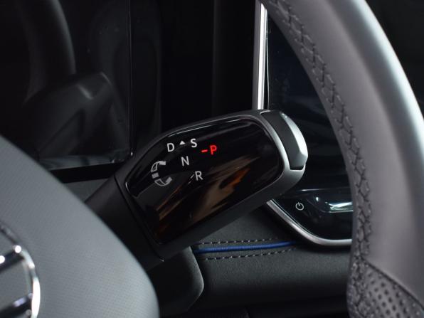 Volkswagen Tiguan III (China Market) с пробегом 2026 года, цена 4 699 995 рублей, 60 км, внедорожник, Автокод Объявления