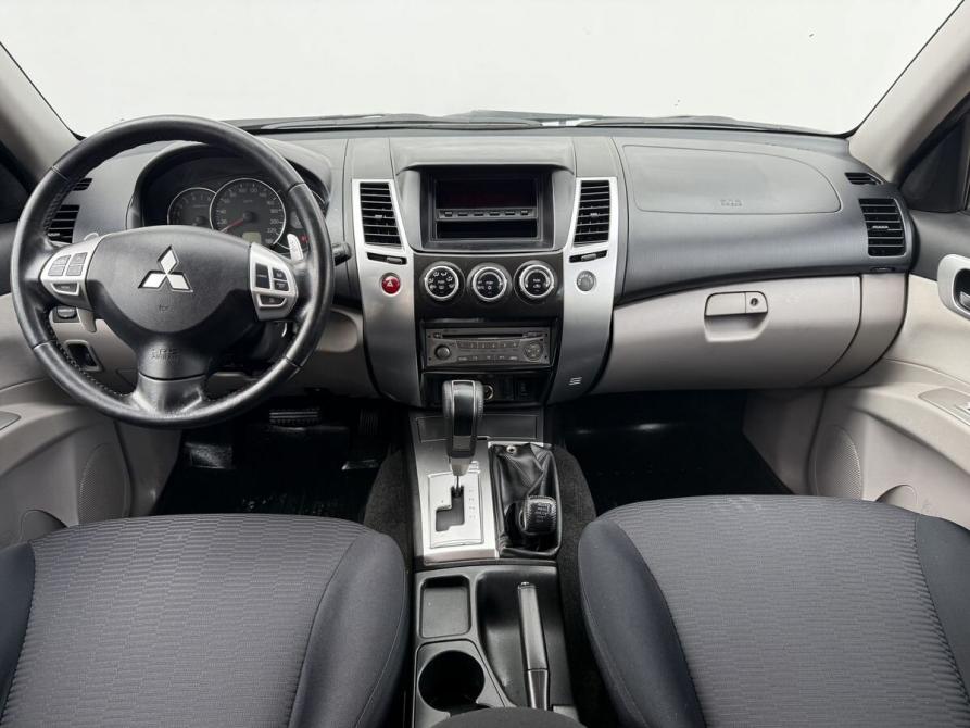 Mitsubishi Pajero Sport II Рестайлинг Москва  - изображение 12