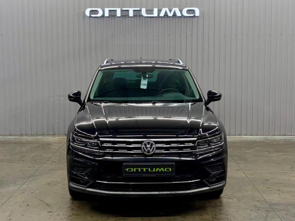 Volkswagen Tiguan II с пробегом 2017 года, цена 2 487 000 рублей, 136677 км, внедорожник, Автокод Объявления