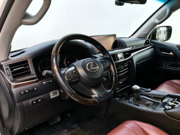 Lexus LX III Рестайлинг 2 с пробегом 2016 года, цена 6 500 000 рублей, 100762 км, внедорожник, Автокод Объявления