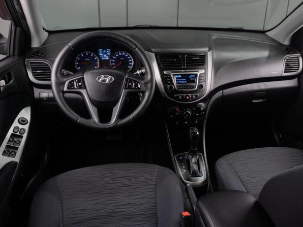 Hyundai Solaris I Рестайлинг с пробегом 2014 года, цена 890 000 рублей, 221283 км, седан, Автокод Объявления