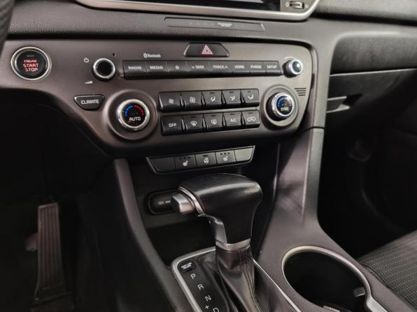 Kia Sportage IV Рестайлинг с пробегом 2019 года, цена 1 999 000 рублей, 160009 км, внедорожник, Автокод Объявления