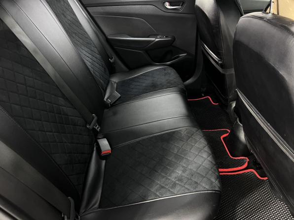 Hyundai Solaris II с пробегом 2018 года, цена 1 380 000 рублей, 90500 км, седан, Автокод Объявления