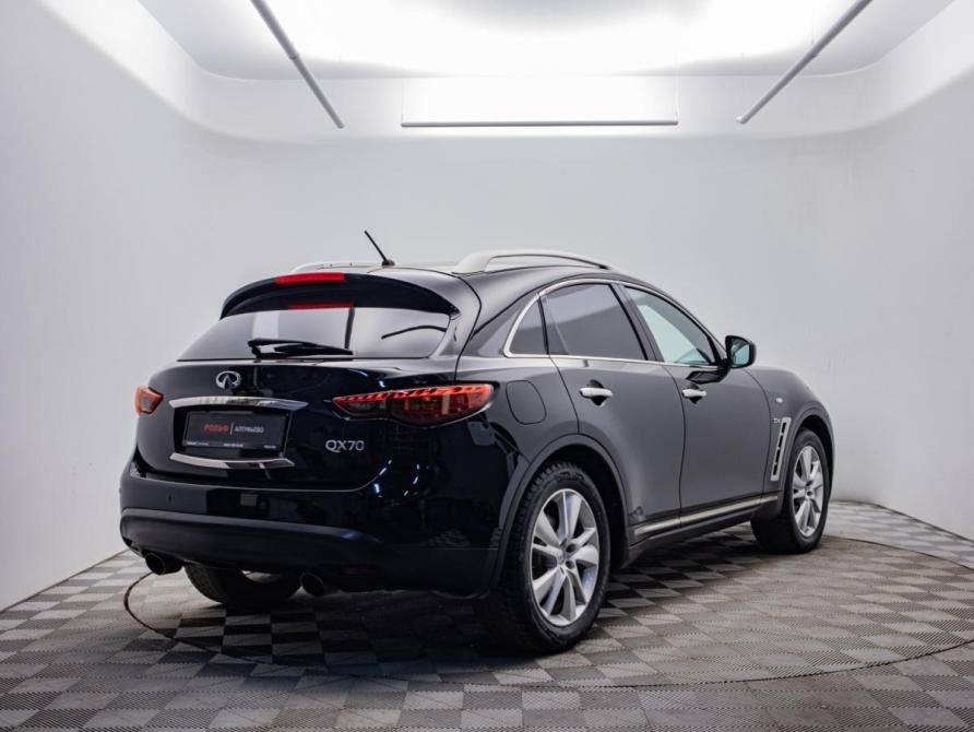 Infiniti QX70 Москва  - изображение 5