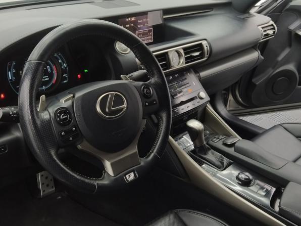 Lexus IS III с пробегом 2013 года, цена 2 399 000 рублей, 172840 км, седан, Автокод Объявления