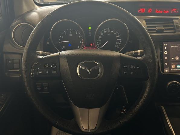 Mazda 5 II (CW) с пробегом 2011 года, цена 949 000 рублей, 262000 км, компактвэн, Автокод Объявления