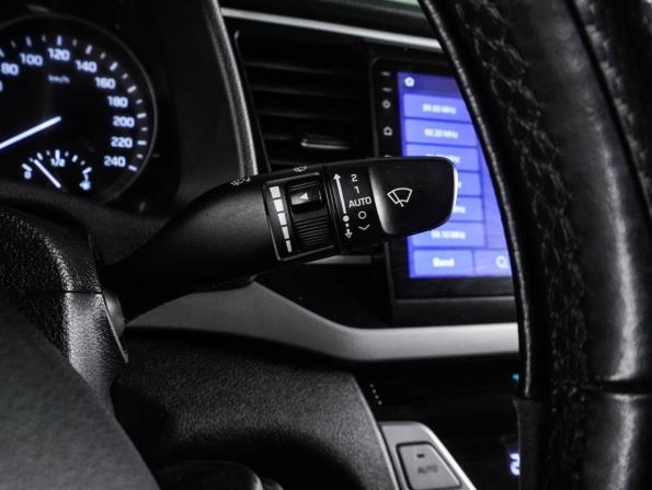 Hyundai Elantra VI (AD) с пробегом 2017 года, цена 1 547 000 рублей, 165291 км, седан, Автокод Объявления