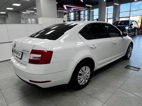 Skoda Octavia III (A7) Рестайлинг с пробегом 2019 года, цена 1 590 000 рублей, 169862 км, лифтбек, Автокод Объявления