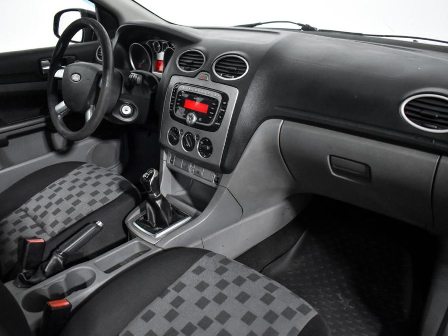 Ford Focus II Рестайлинг Санкт-Петербург  - изображение 14