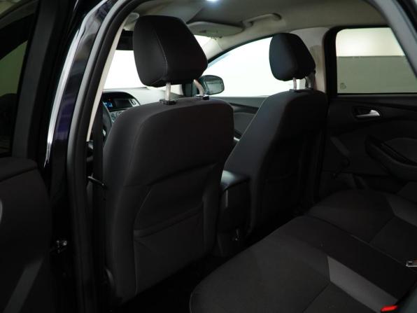 Ford Focus III с пробегом 2013 года, цена 927 077 рублей, 111250 км, седан, Автокод Объявления